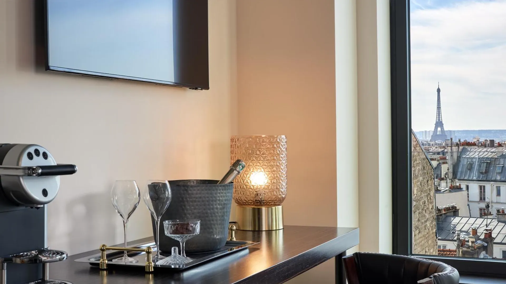 Maison Cassandre Paris Hotel