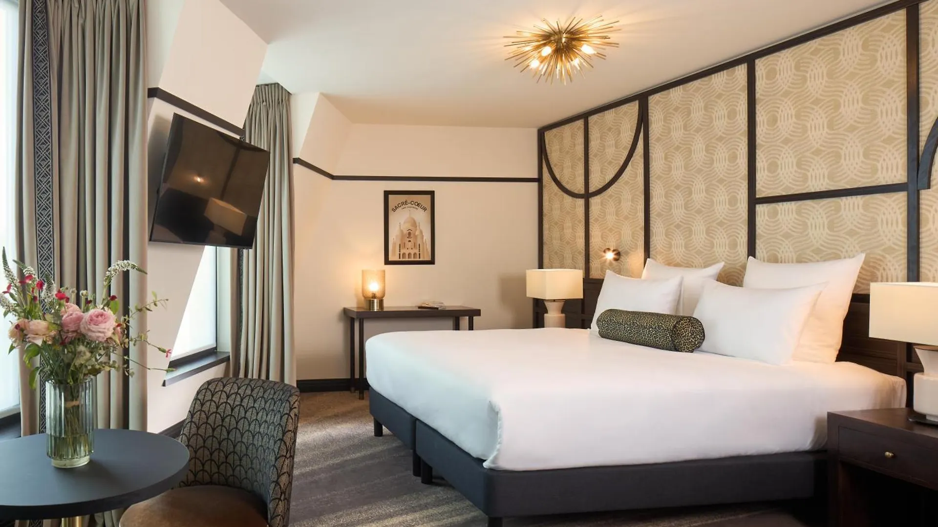 **** Hotel Maison Cassandre Paris France
