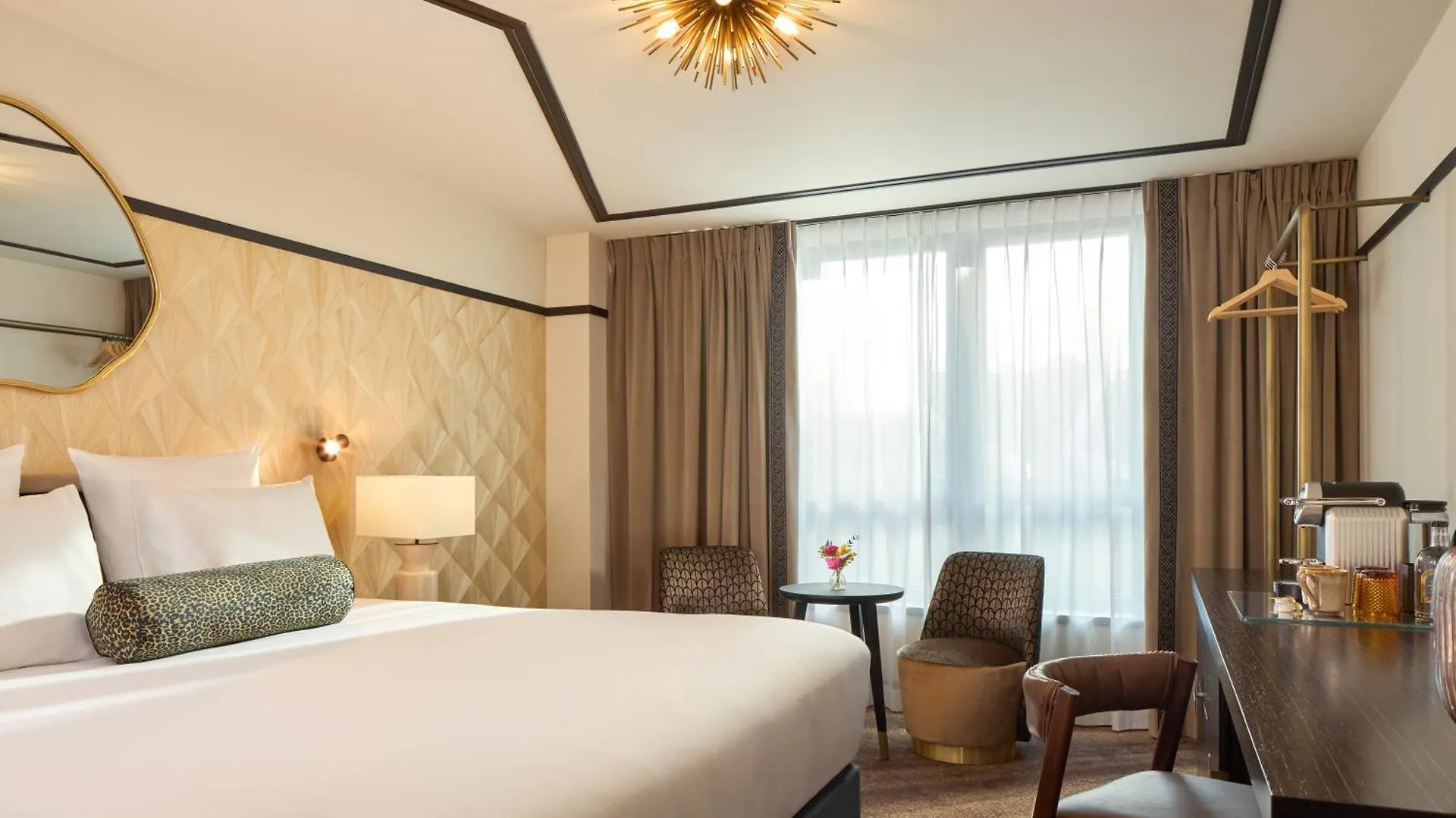 Maison Cassandre Paris Hotel